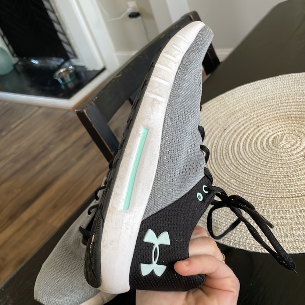 Under armour sneakers - Picture 5 of 9